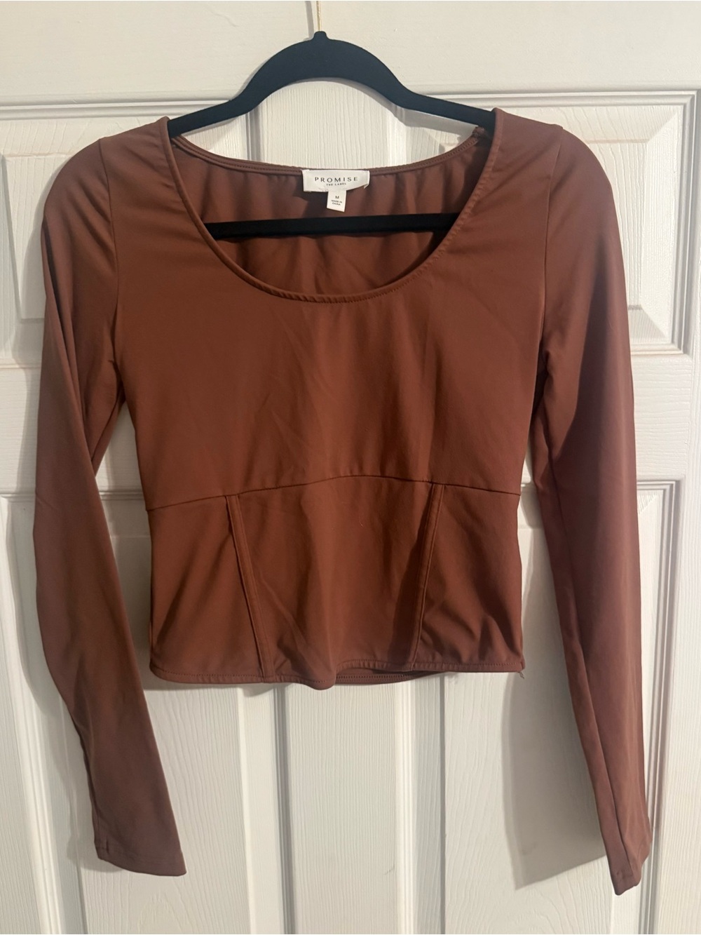 Promise Scoop Neck Long Sleeve Top in Cocoa Brown, size Medium